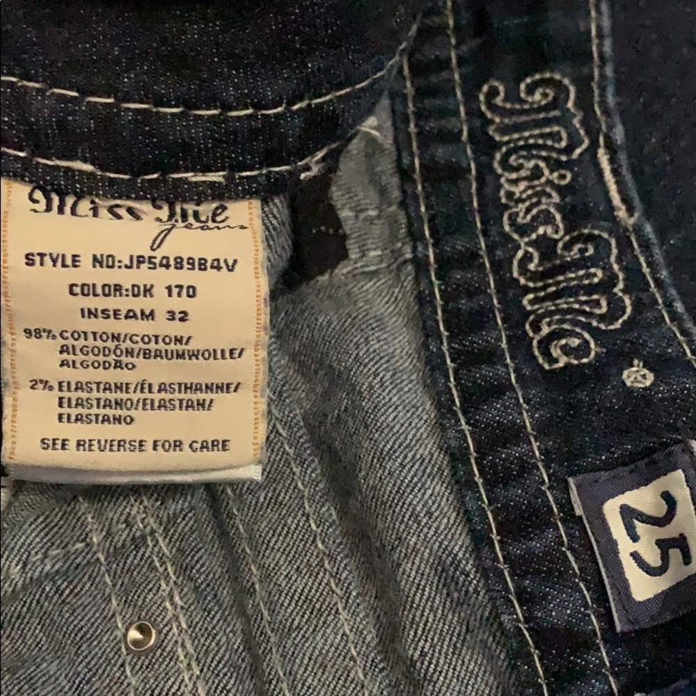 Jeans - Picture 7 of 7